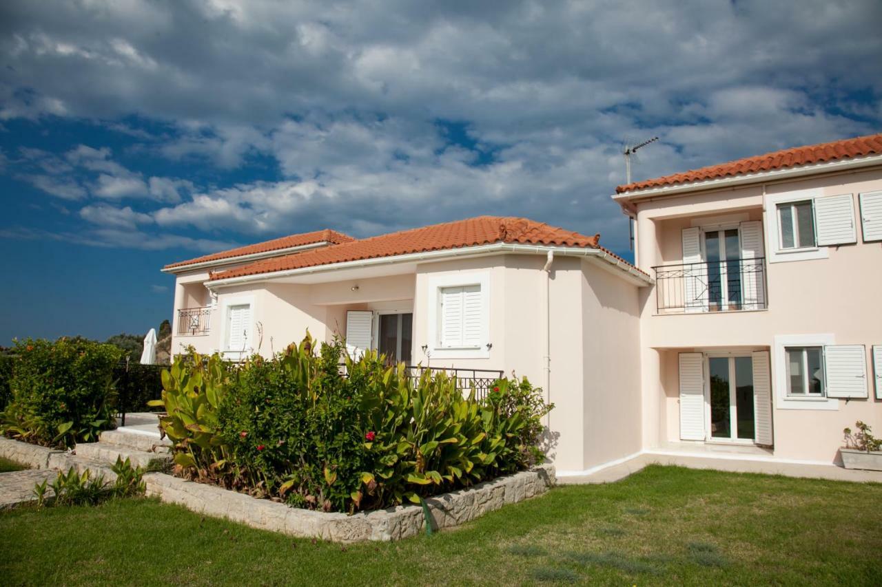 Cavaliere Houses Lixouri Exterior photo