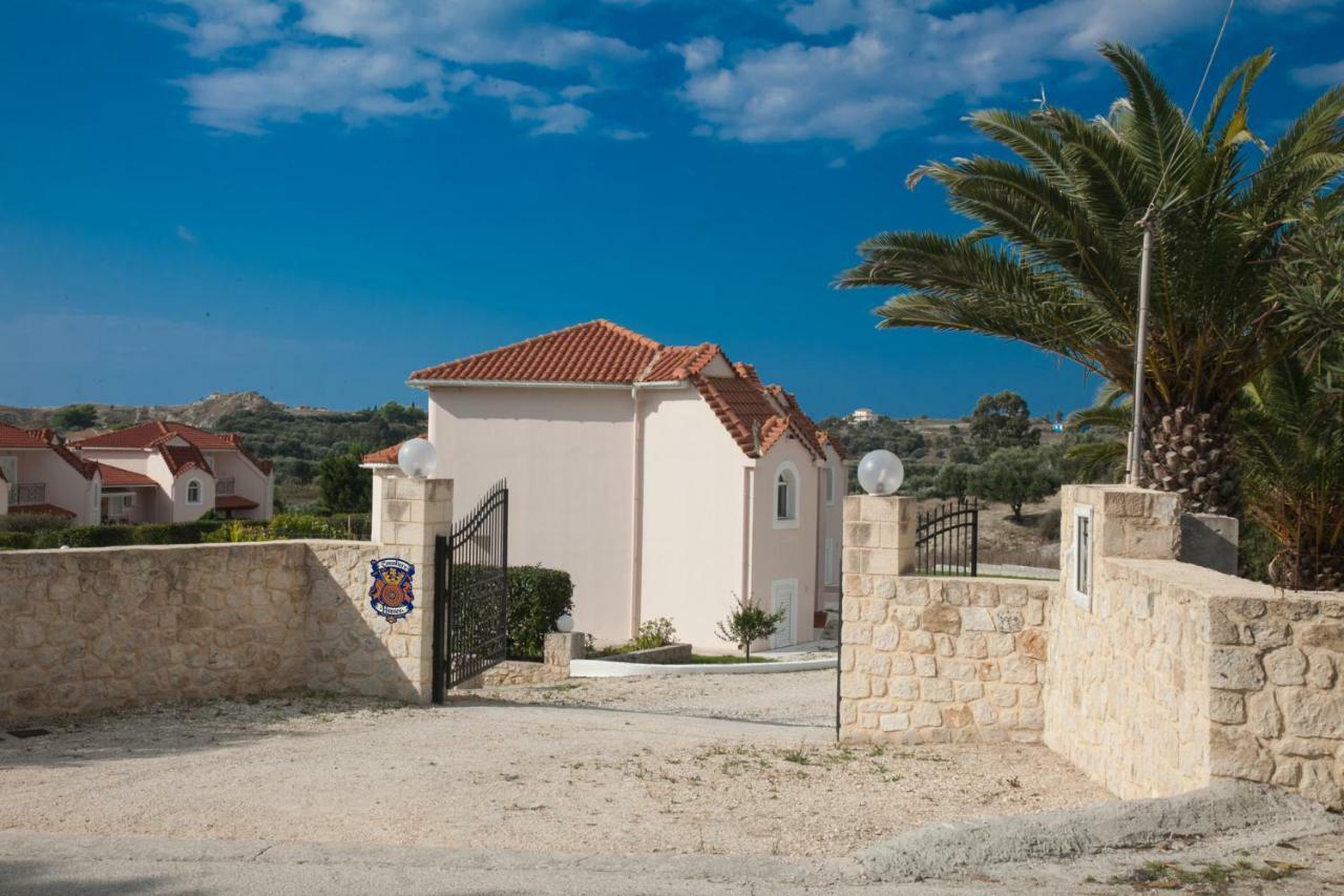 Cavaliere Houses Lixouri Exterior photo